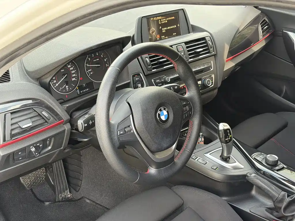 BMW 1 Series 2015