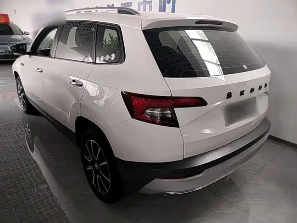 Skoda Karoq 2021