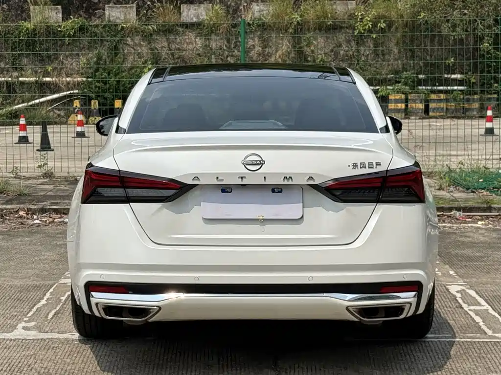 Nissan Teana 2023 — фото 7