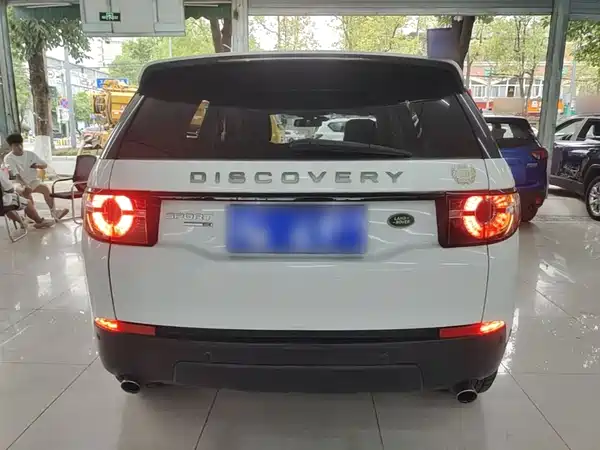 Land Rover Discovery Sport 2016