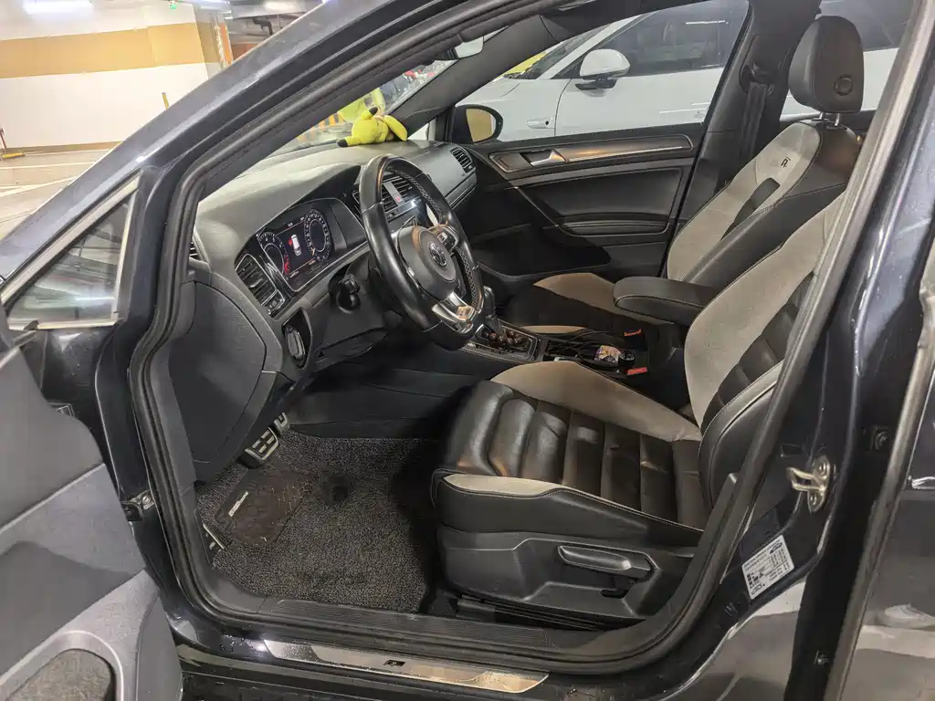 Volkswagen Golf 2020