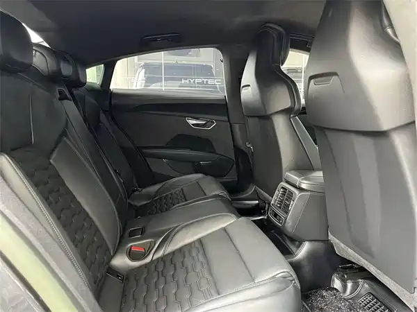 Audi e-tron GT 2025