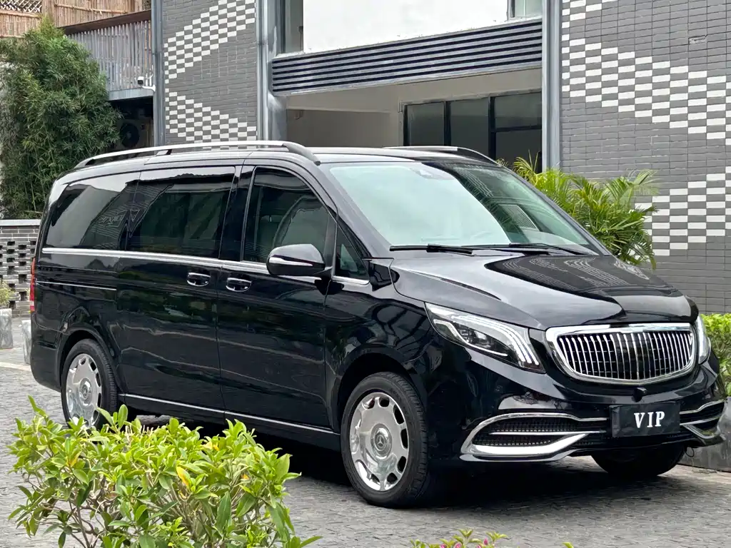 Mercedes-Benz V-Class 2022 — фото 3