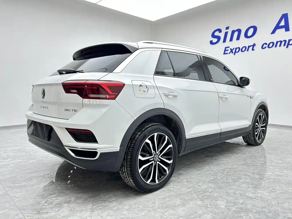 Volkswagen T-Roc 2022 — фото 18