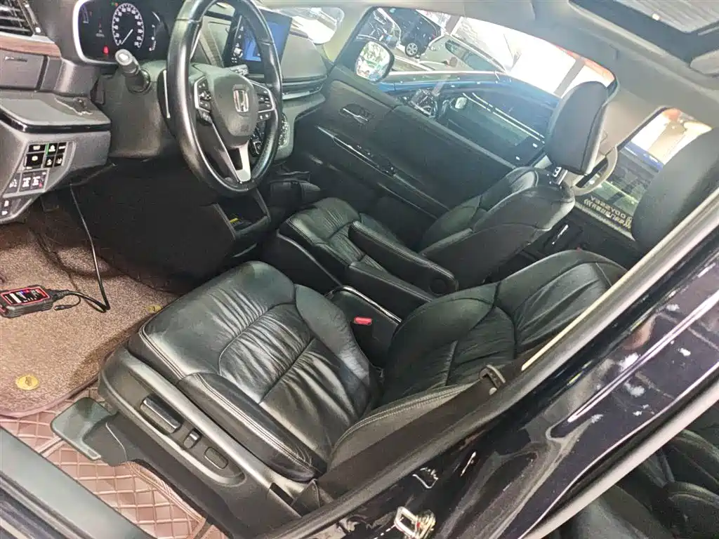 Honda Odyssey 2023 — фото 15
