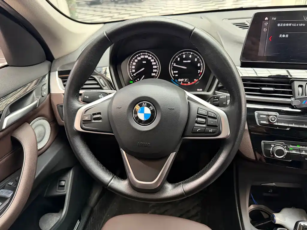 BMW X1 2022 — фото 14