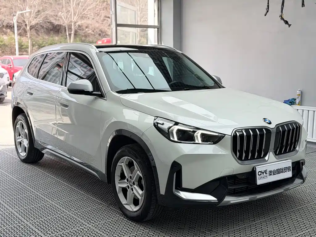 BMW X1 2023 — фото 3