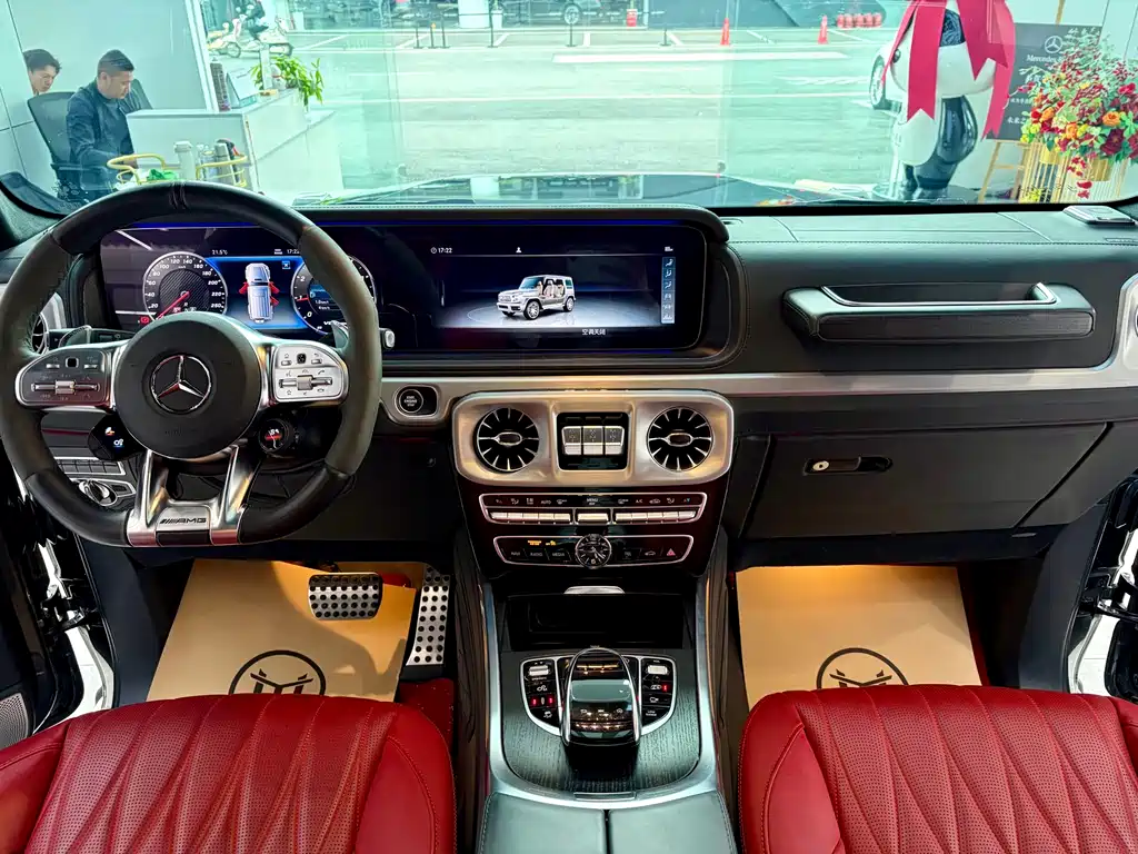 Mercedes-Benz G-Class AMG 2024 — фото 11