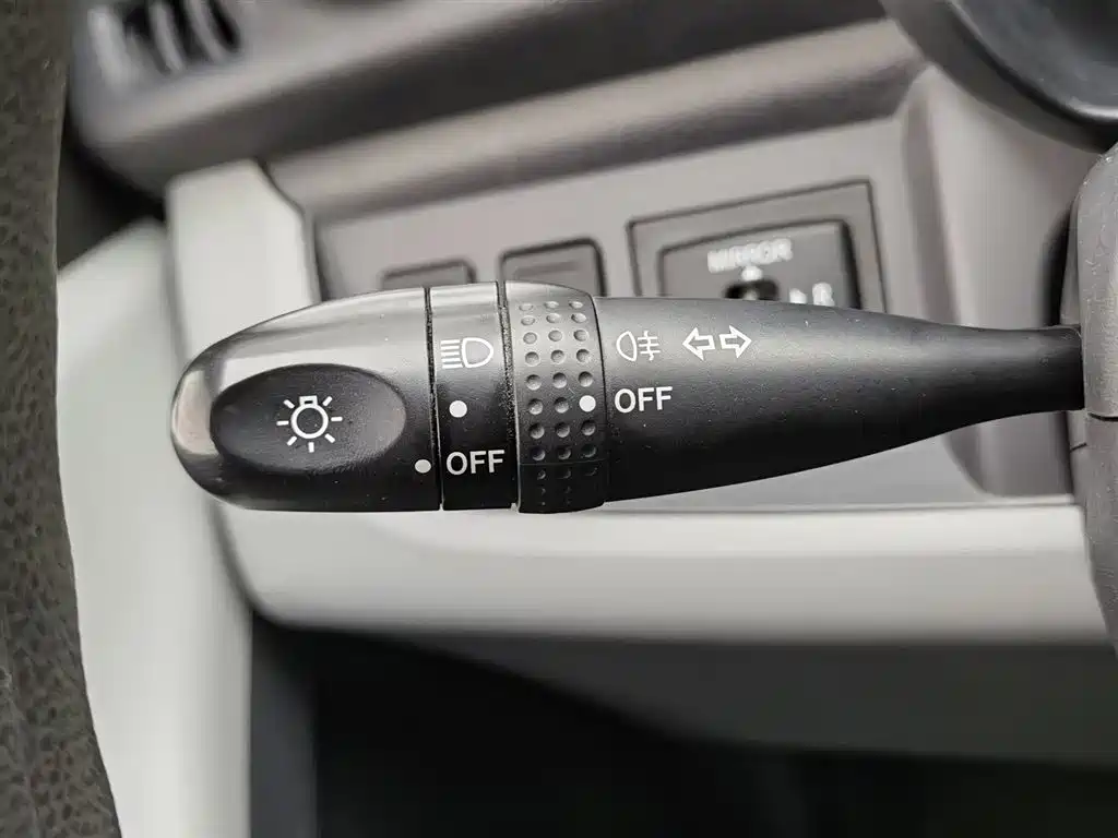 Suzuki Alto 2015 — фото 21
