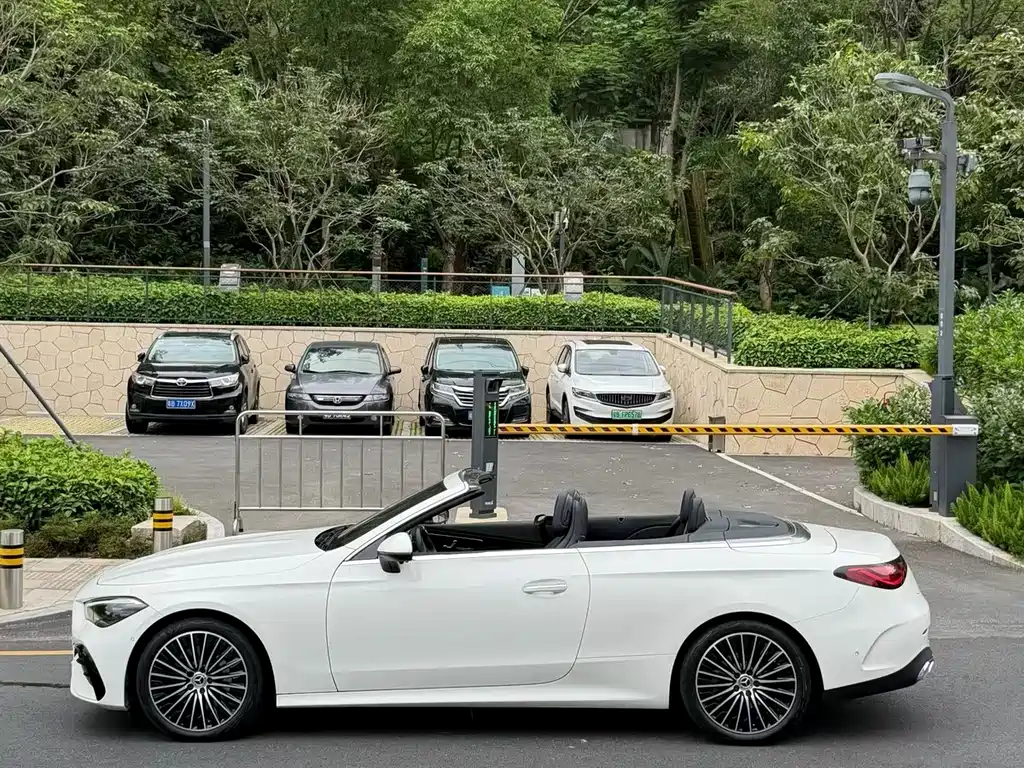 Mercedes-Benz CLE 2025