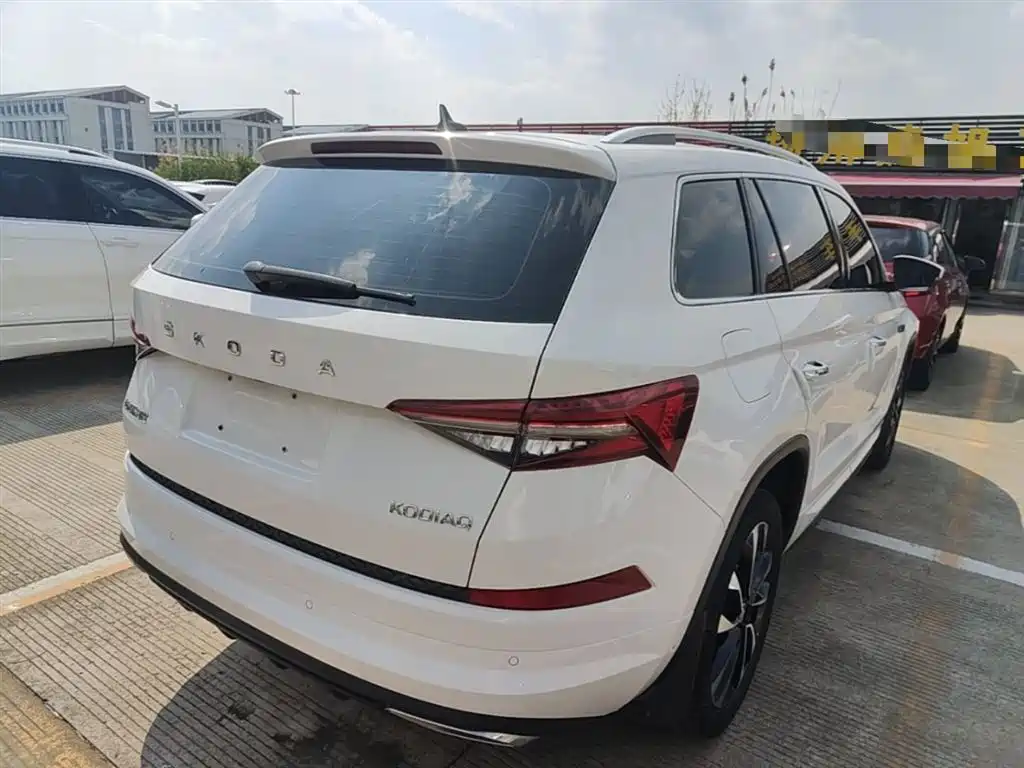 Skoda Kodiaq 2022 — фото 7