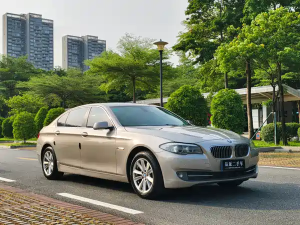 BMW 5 Series 2012