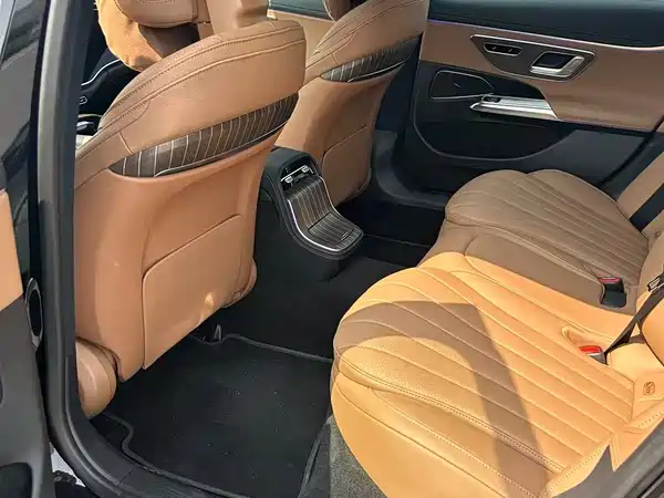 Mercedes-Benz E-Class New Energy 2024
