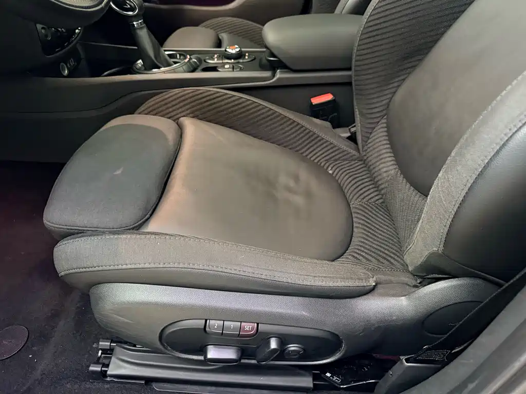 MINI Clubman 2018 — фото 13