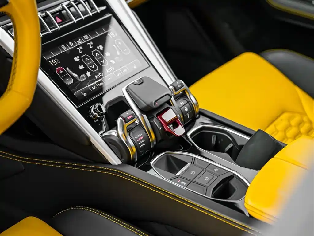 Lamborghini Urus 2019 — фото 9