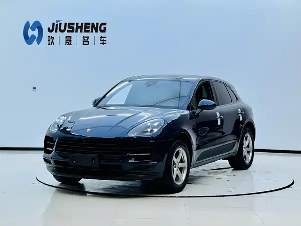 Porsche Macan 2021