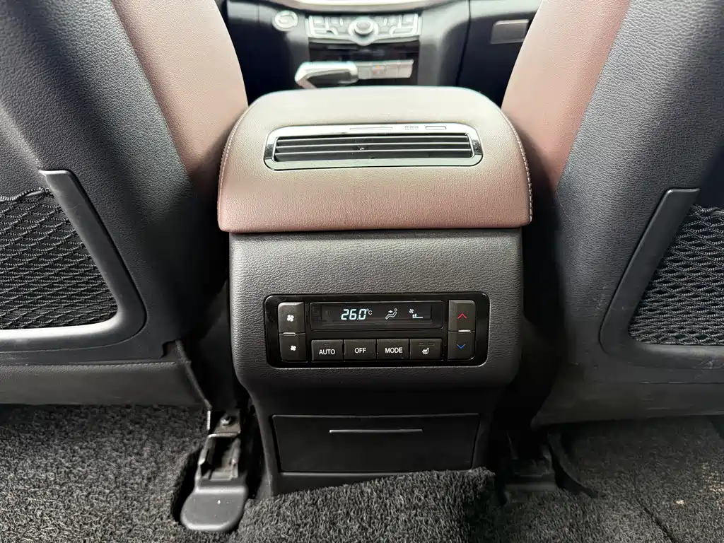 Haval H9 2023 — фото 12