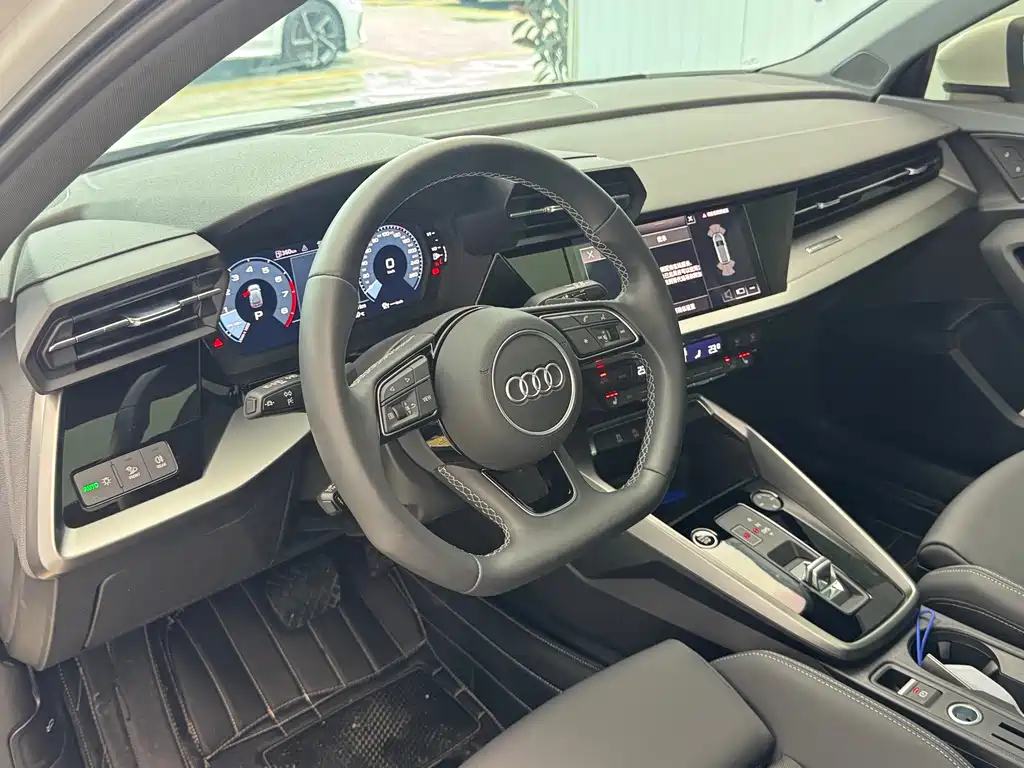 Audi A3 2022 — фото 20