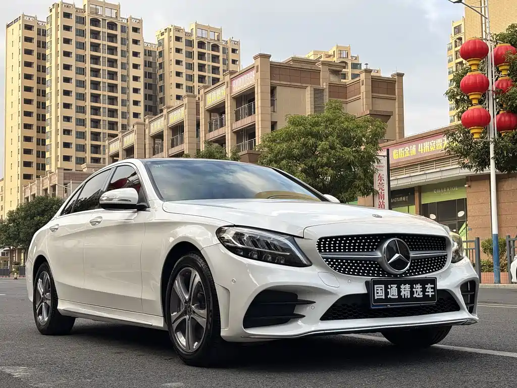Mercedes-Benz C-Class 2019 — фото 3
