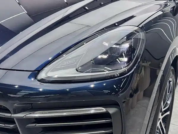 Porsche Cayenne 2023