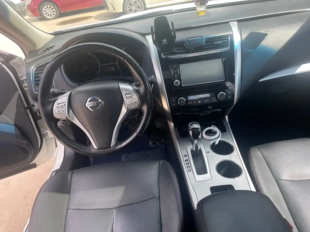 Nissan Teana 2017 — фото 16