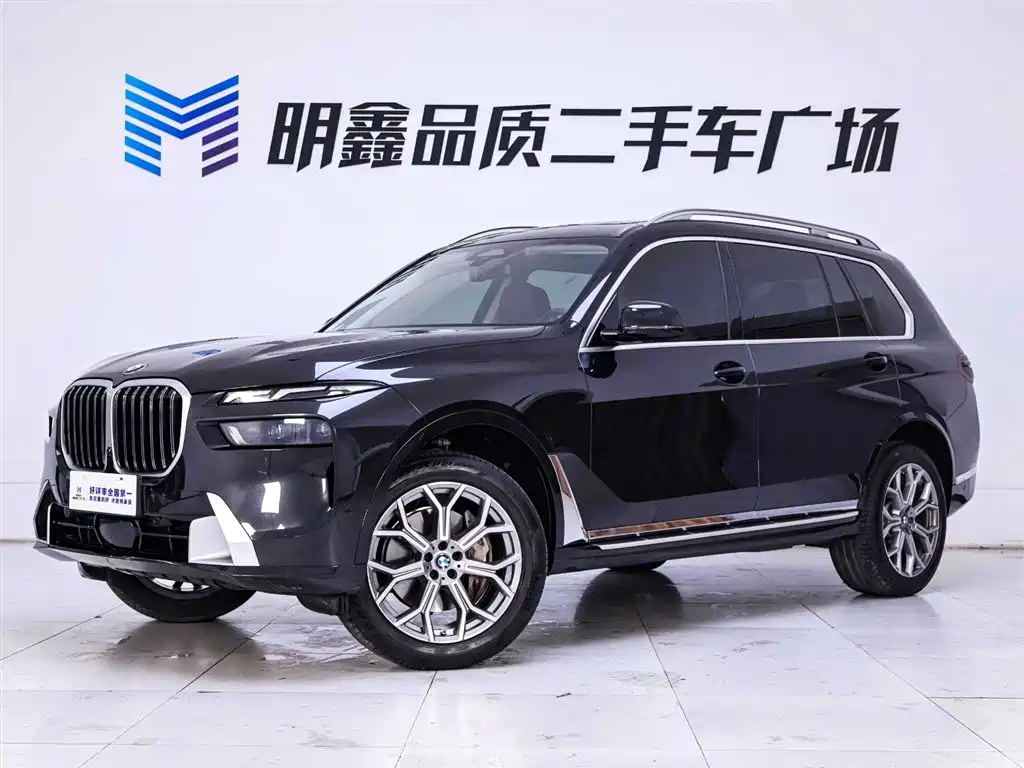 BMW X7 2023 — фото 2