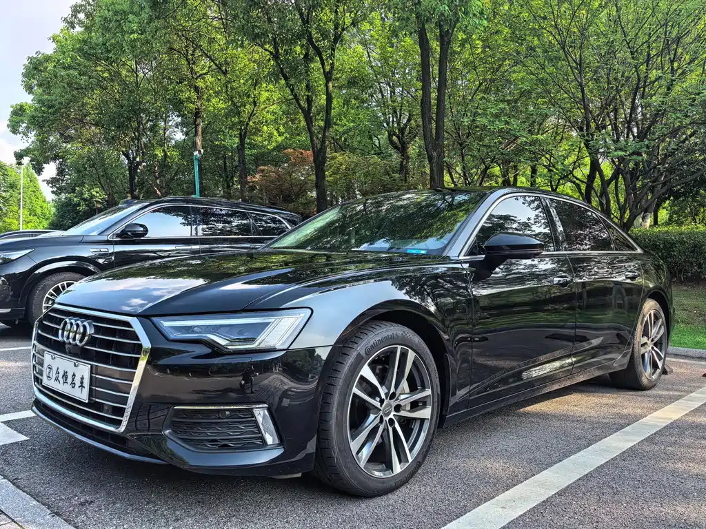 Audi A6L 2021 — фото 1