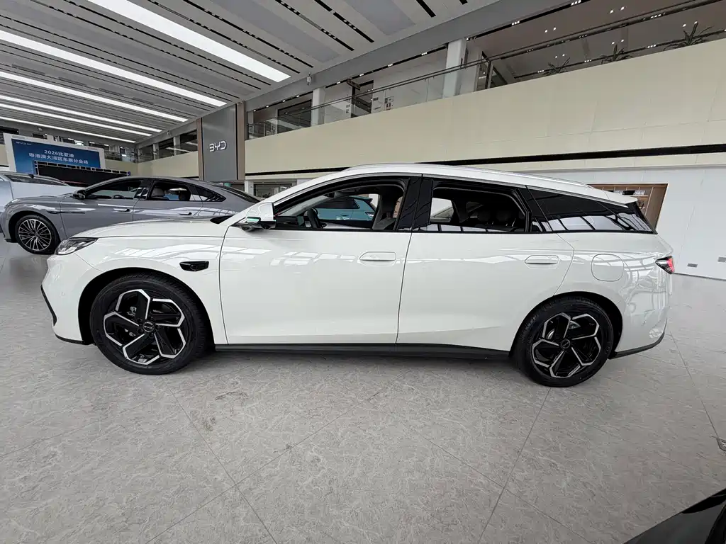 BYD Seal 06 DM-i Wagon 2025 — фото 18