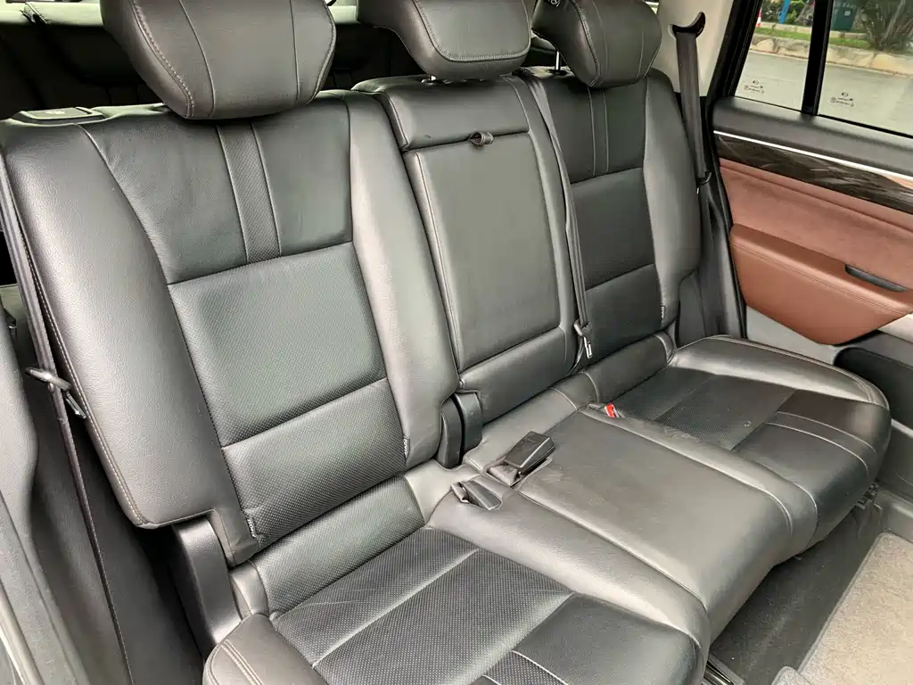 GAC Motor Trumpchi GS8 2017 — фото 29