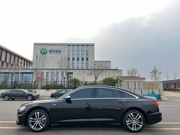 Audi A6L 2021
