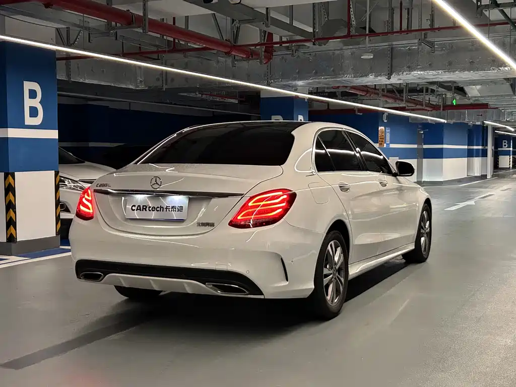 Mercedes-Benz C-Class 2018