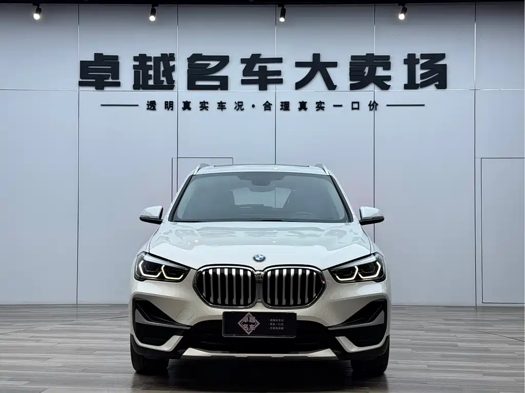 BMW X1 2020 — фото 10