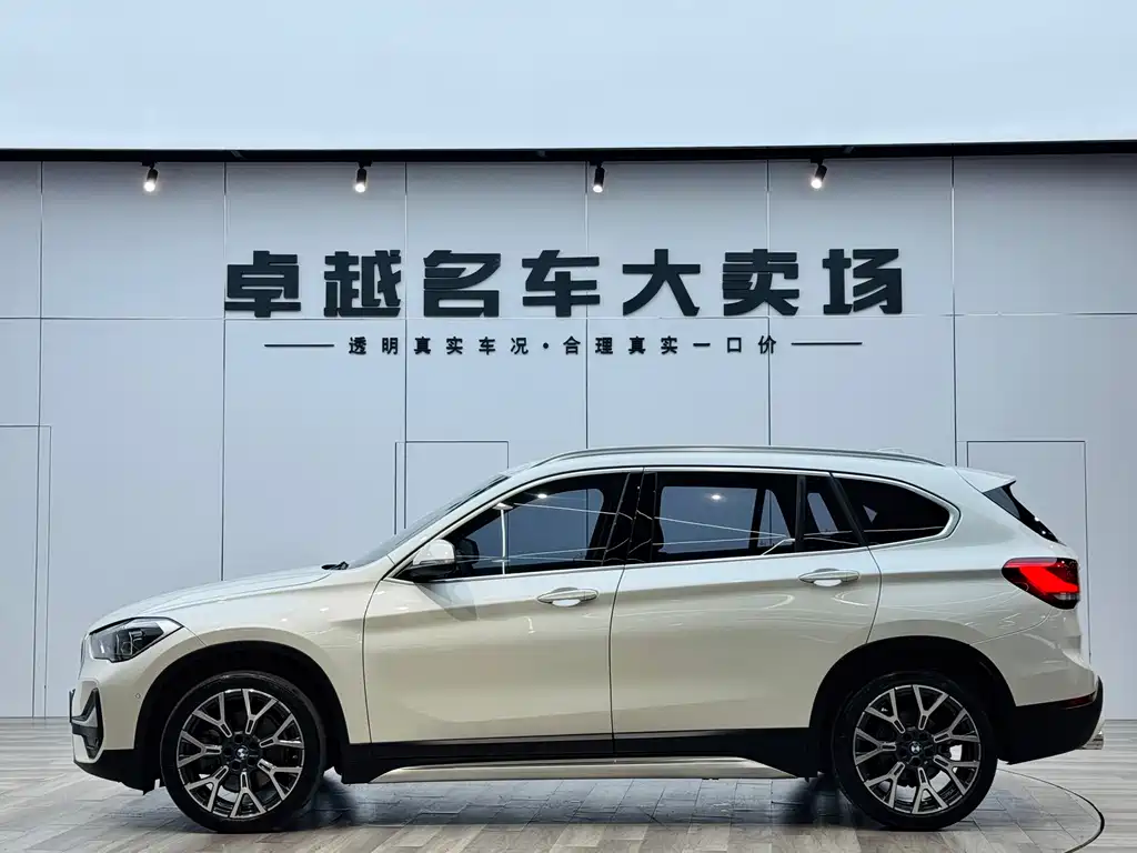 BMW X1 2020 — фото 15
