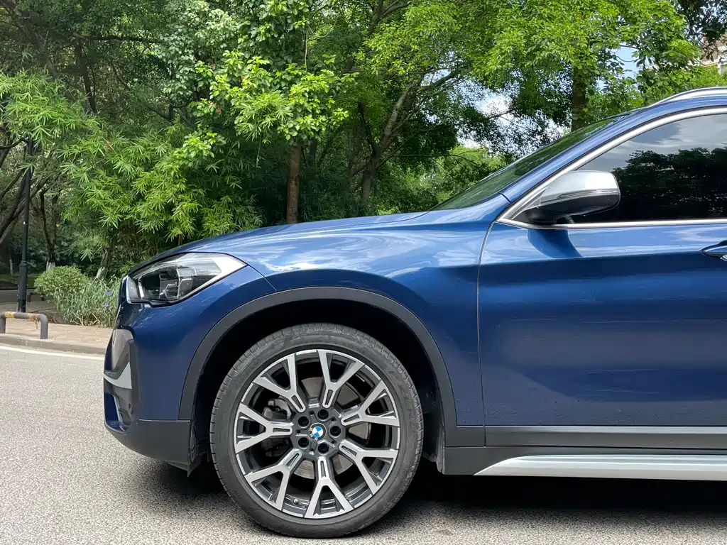 BMW X1 2021 — фото 7