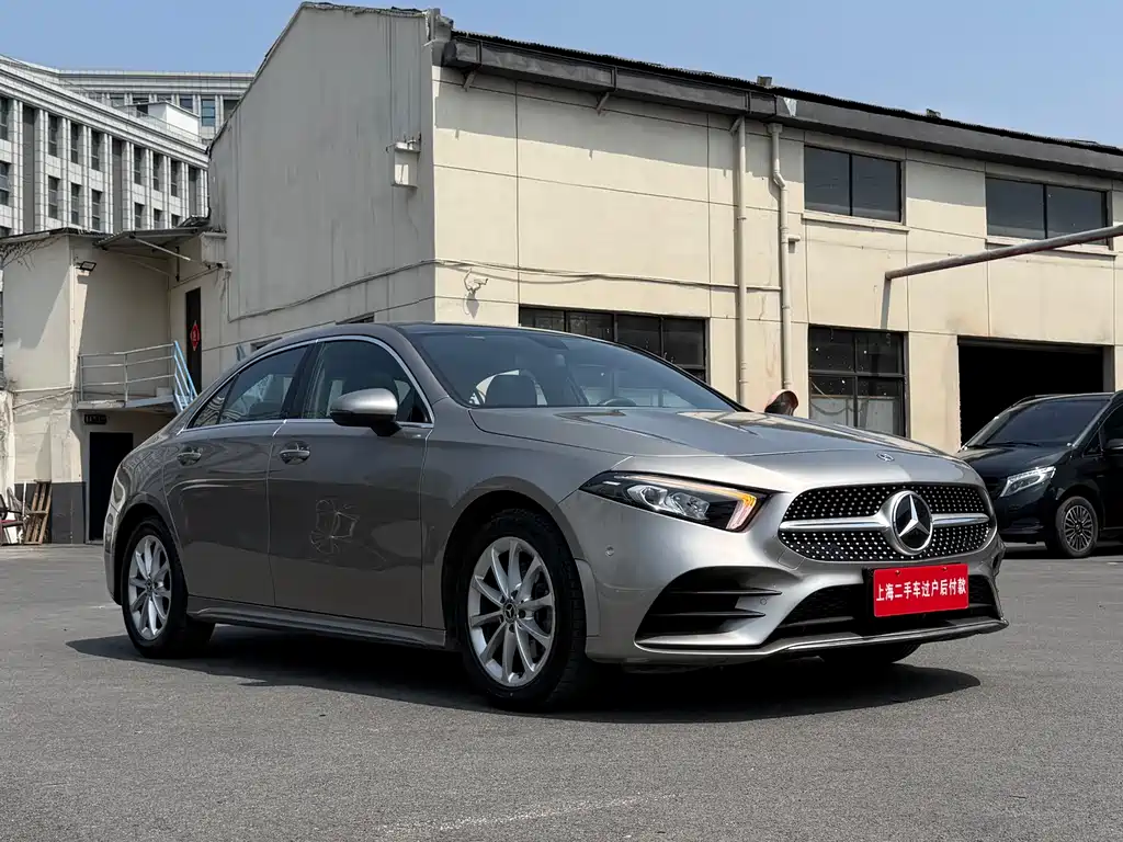 Mercedes-Benz A-Class 2021 — фото 3