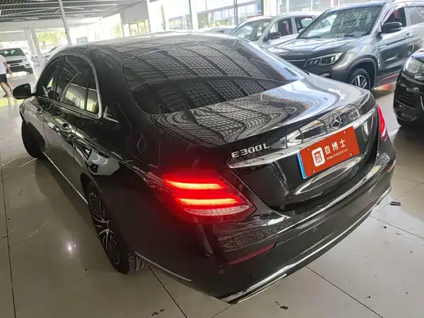 Mercedes-Benz E-Class 2019