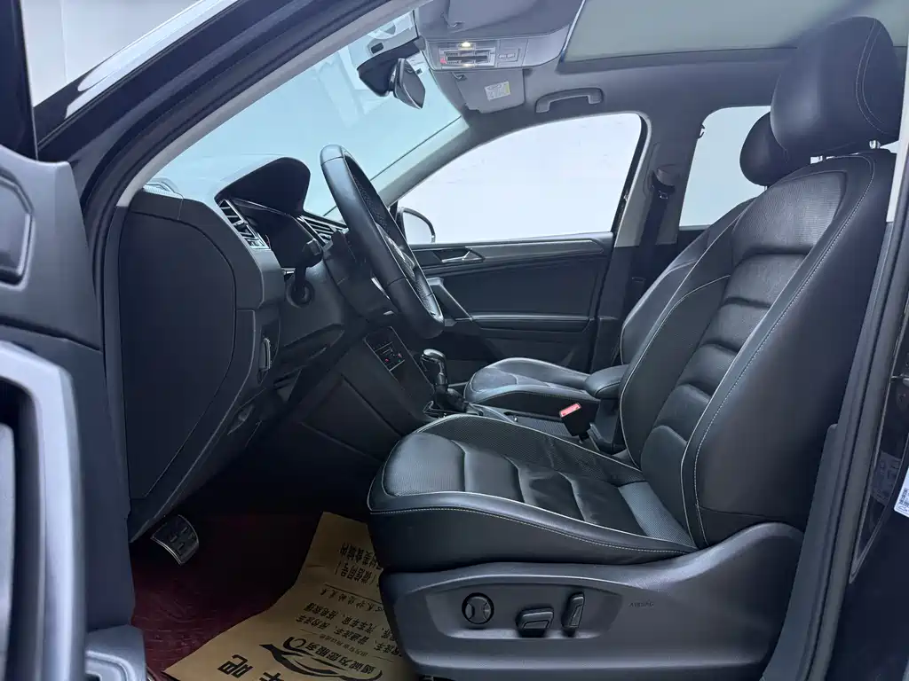 Volkswagen Tiguan L 2020 — фото 4