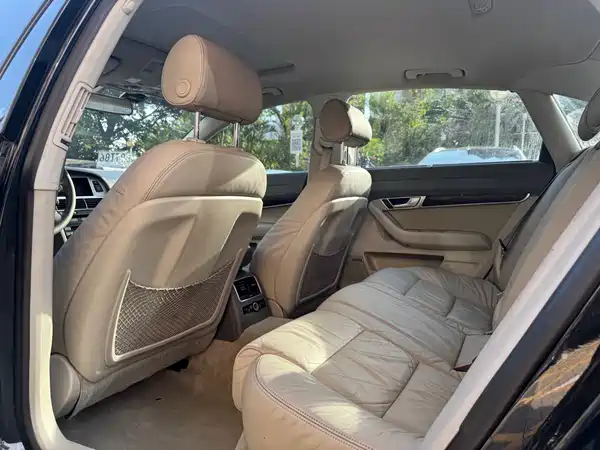 Audi A6L 2010