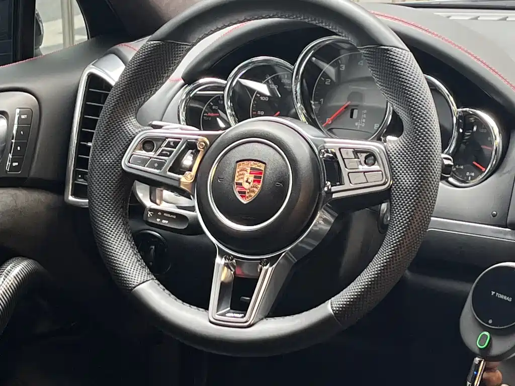 Porsche Cayenne 2013 — фото 7