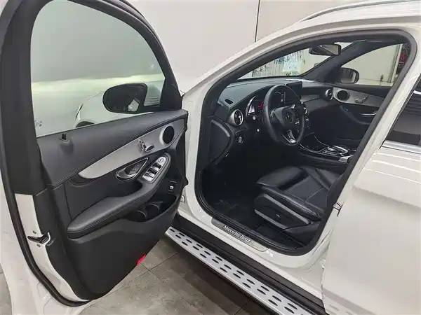 Mercedes-Benz GLC 2019
