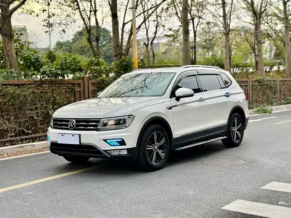 Volkswagen Tiguan L 2019