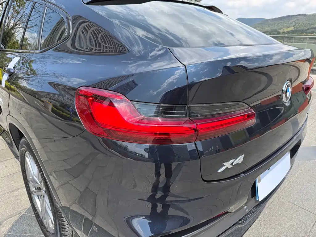 BMW X4 2019 — фото 39
