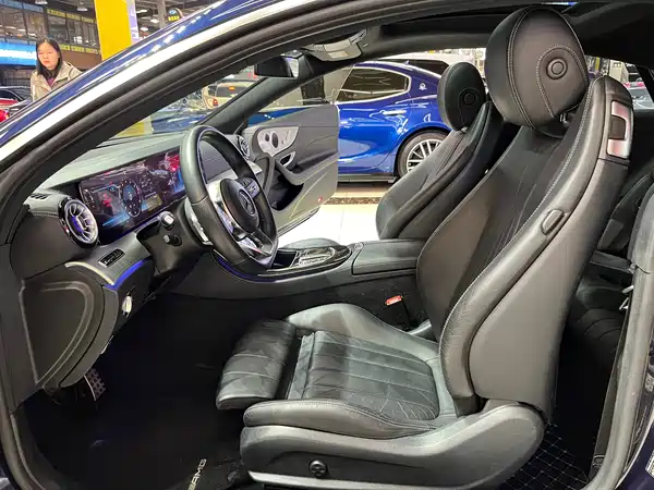 Mercedes-Benz E-Class 2019