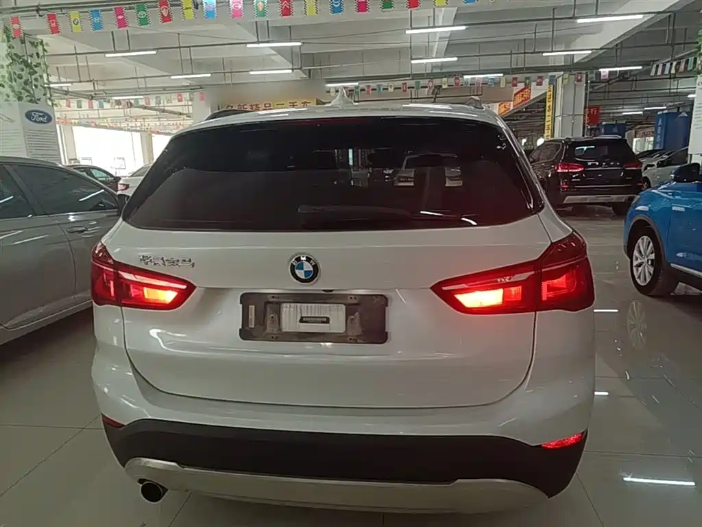 BMW X1 2018 — фото 6