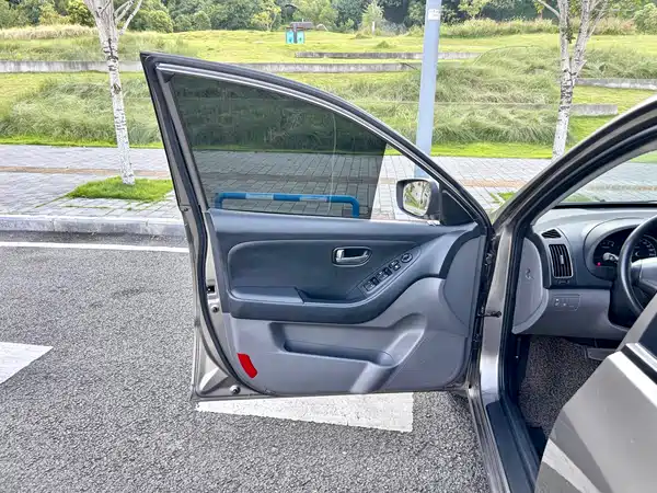 Hyundai Yuedong 2014