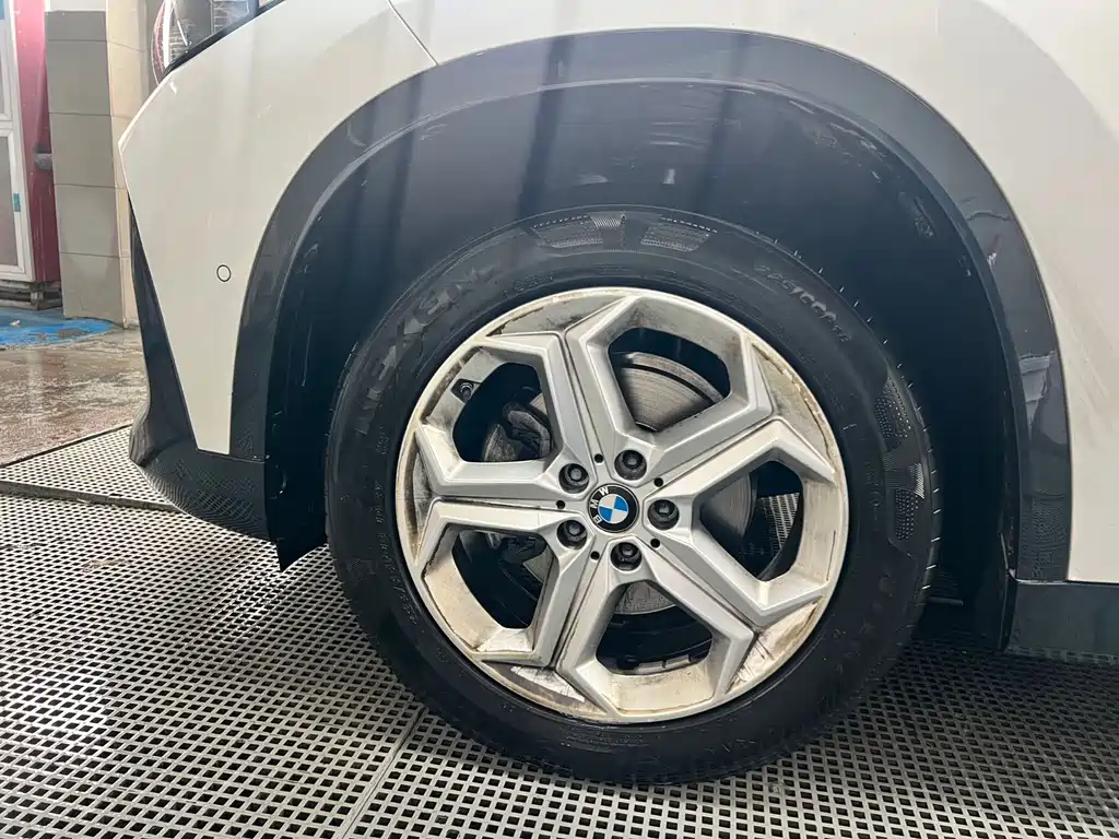 BMW X1 2023 — фото 9