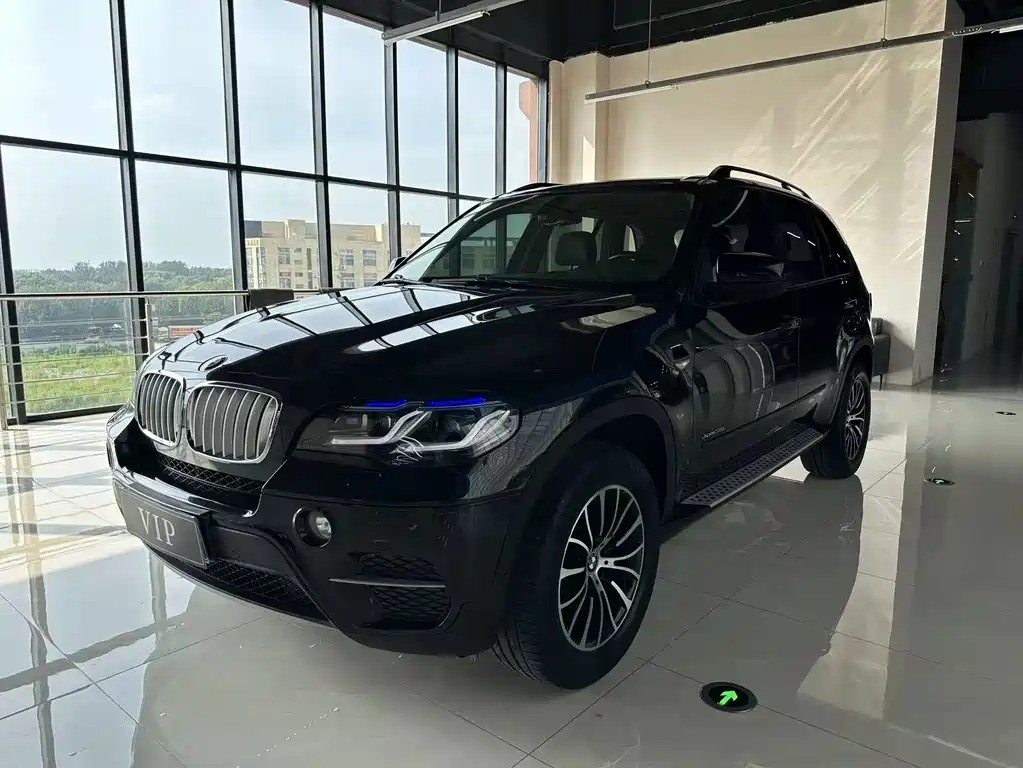 BMW X5 2013 — фото 1