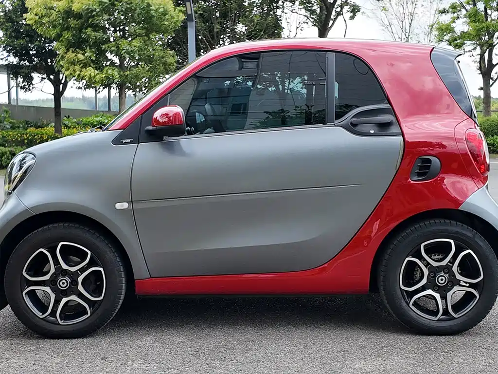smart Fortwo 2016 — фото 16