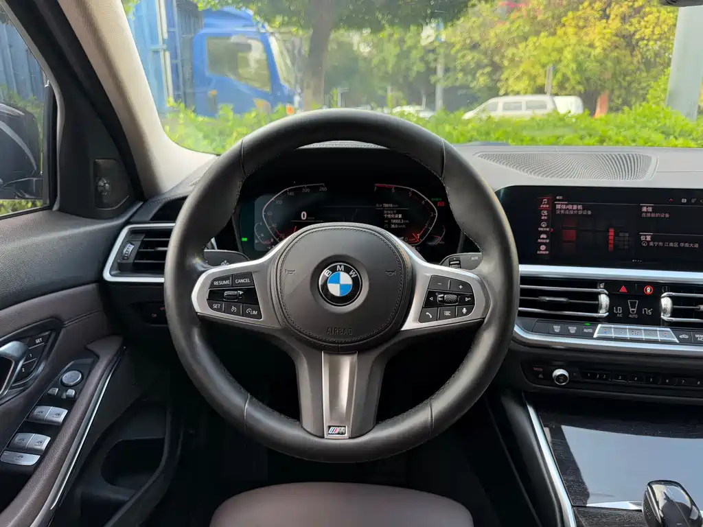 BMW 3 Series 2020 — фото 16