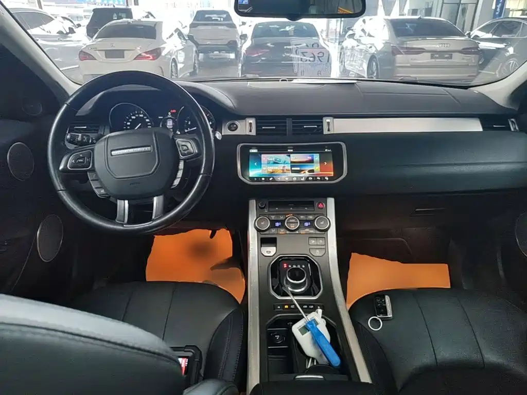 Land Rover Range Rover Evoque 2017 — фото 10